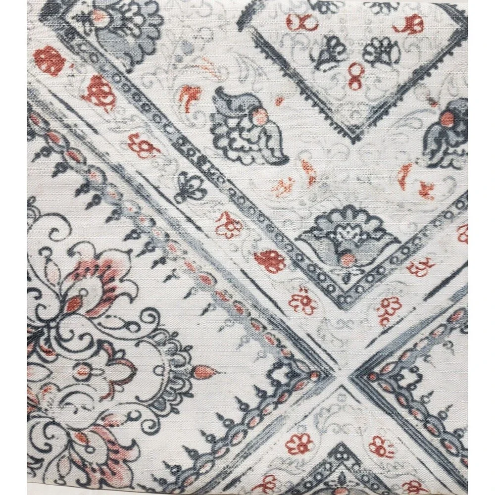 Printed Textured Tablecloth 60